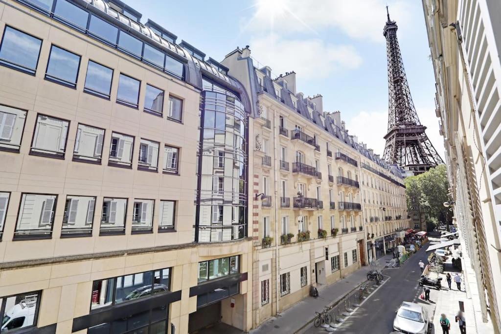 Sejour Au Pied De La Tour Eiffel Apartment Paris Exterior photo